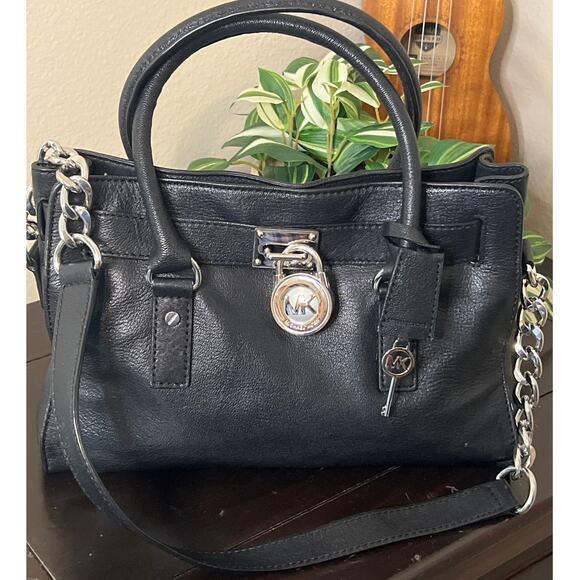 Michael Kors Hamilton Saffiano Bag Black - Picture 9 of 12